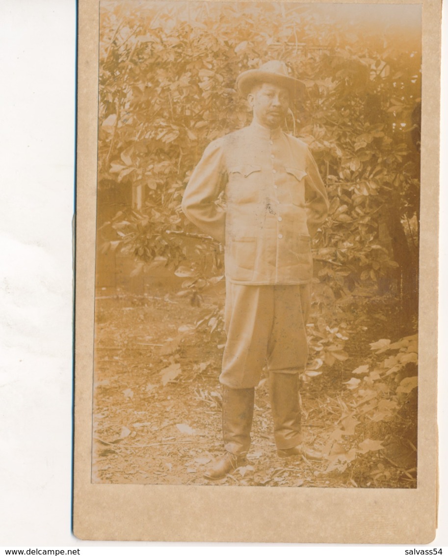 Photo Cabinet - Portrait Homme Malgache Par Andrianarijaona De Madagascar (01/03/1903) Rare  ! - Scan Recto/verso - Anciennes (Av. 1900)