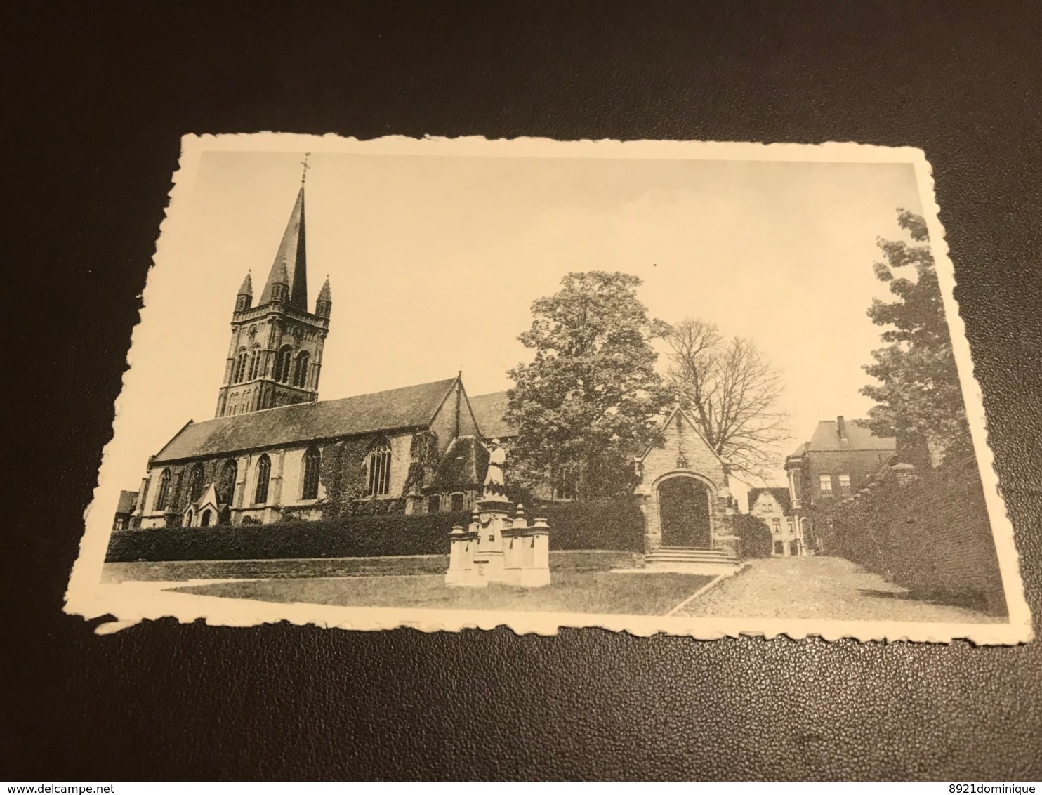 Hooglede - De Kerk En Standbeeld - Uitgave A. Decoster - Hooglede