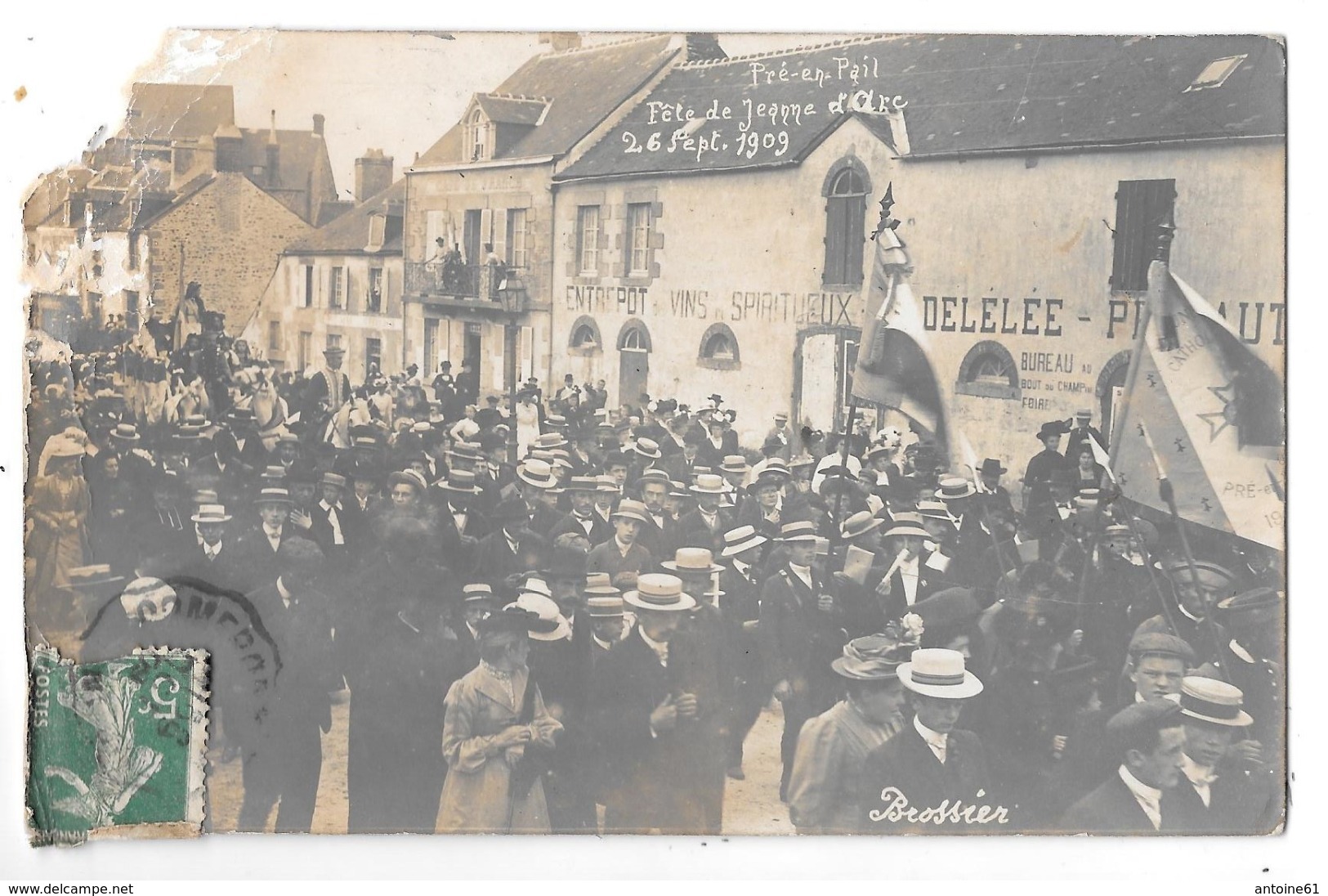 PRE EN PAIL - Fête De Jeanne D'Arc 26 Septembre 1909 - Carte Photo Brossier (carte Abîmée) - Pre En Pail