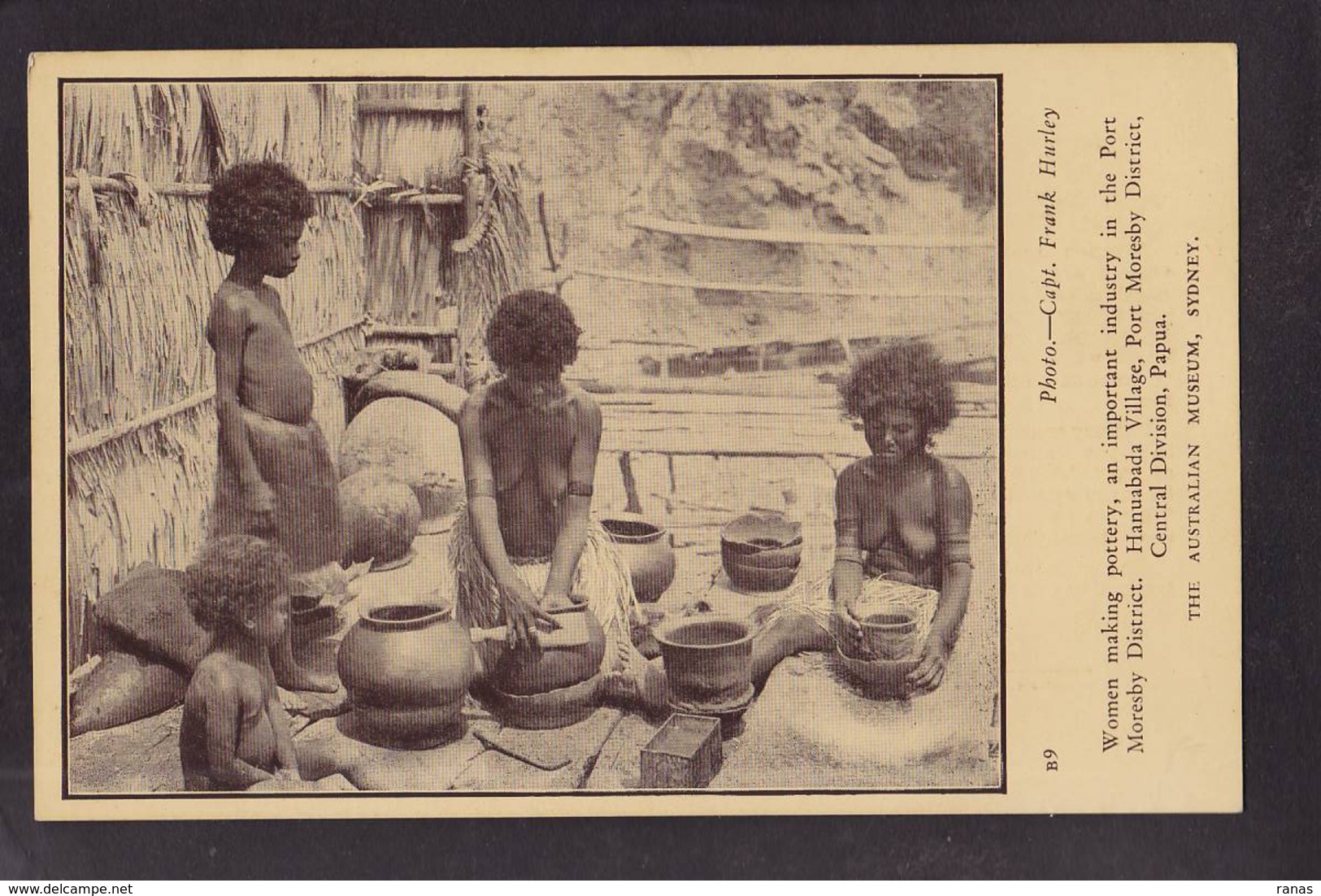 CPA Australie Australia Aborigène Non Circulé Nu Féminin Femme Nue Nude Ethnic - Aborigènes