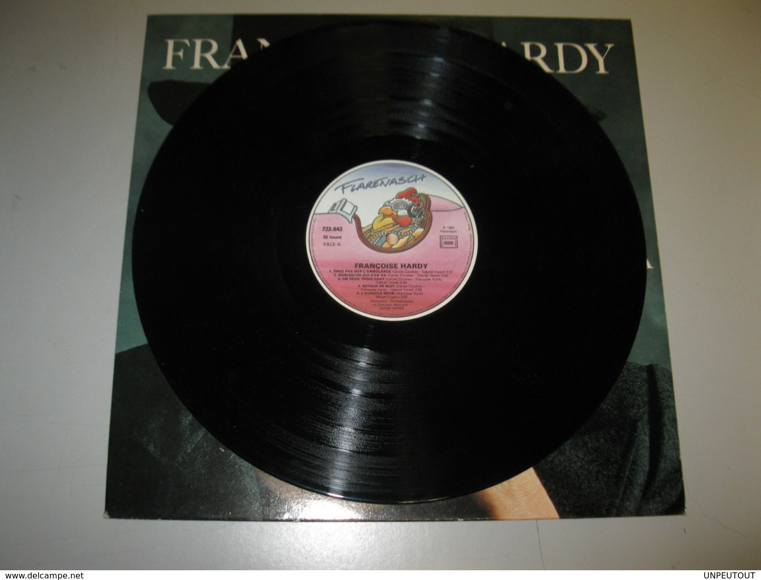 VINYLE FRANCOISE HARDY "QUELQU'UN S'EN VA" 33 T FLARENASCH / WEA (1982) - Other - French Music