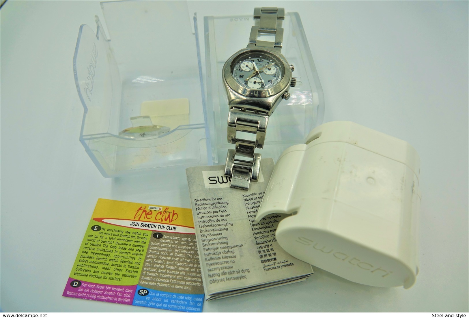 Watches : SWATCH - Irony Cool & Misterieus - Nr. : YMS101G - Original With Box - Running - Excelent - 2000 - Horloge: Modern