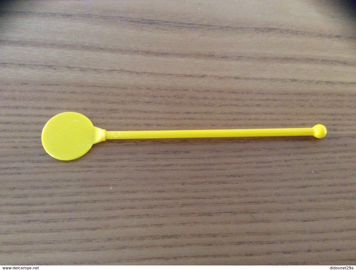 Touilleur "standard" (jaune Opaque) - Swizzle Sticks