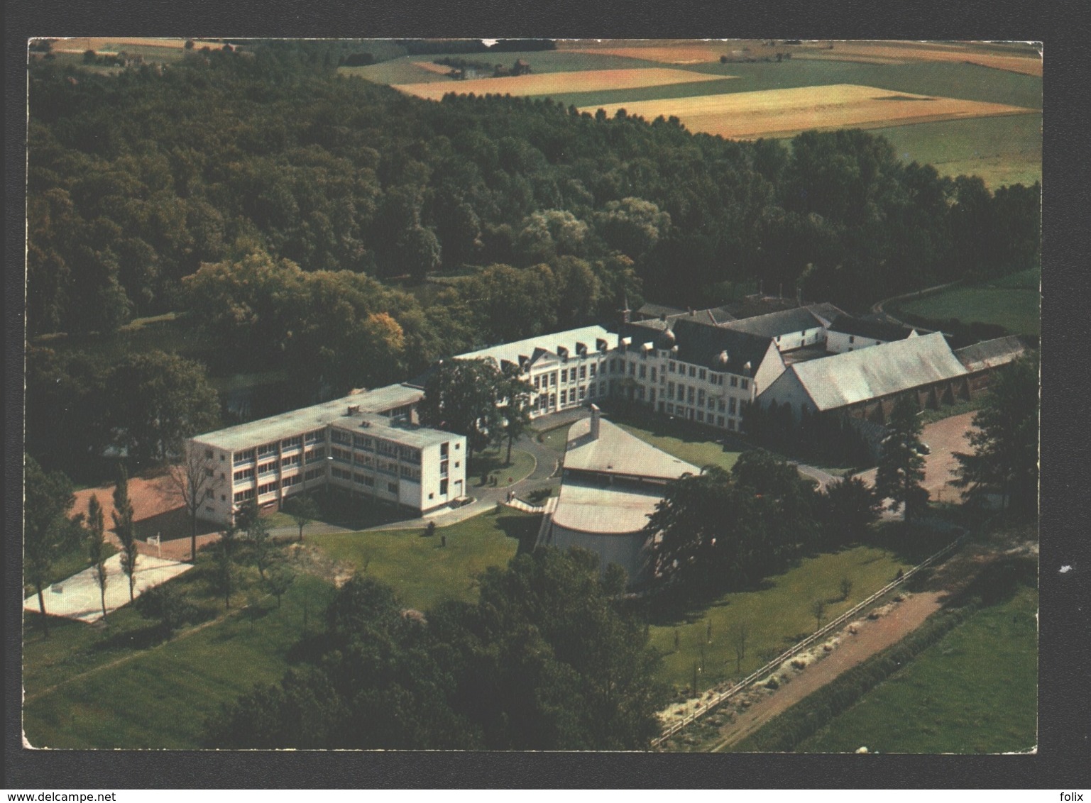 Gentinnes - Collège Spiritain Et Mémorial Kongolo - Chastre