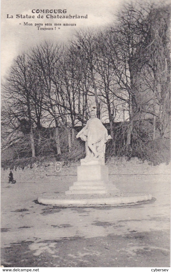 COMBOURG - La Statue De Chateaubriand "Mon Pays Sera Mes Amours, Toujours" - Combourg