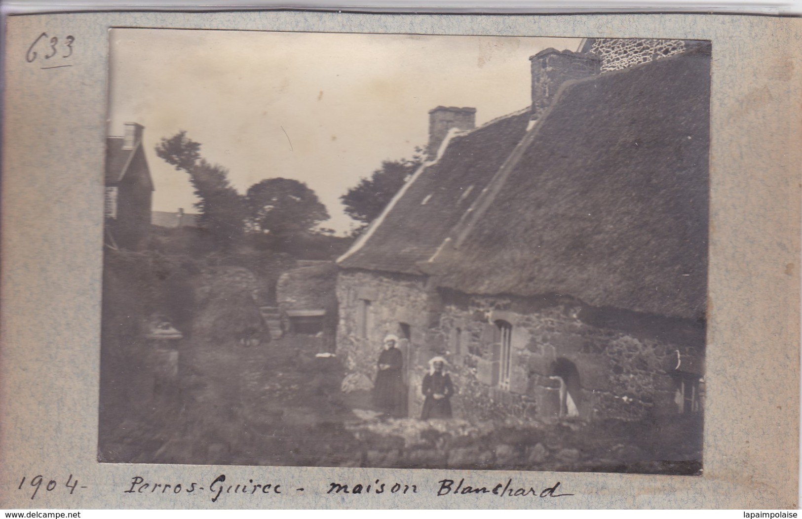 Photographie Bretagne Cote D’Armor Perros Guirec Maison Blanchard  Bretonnes Avec Coiffes A Situer ( Ref 252) - Lieux