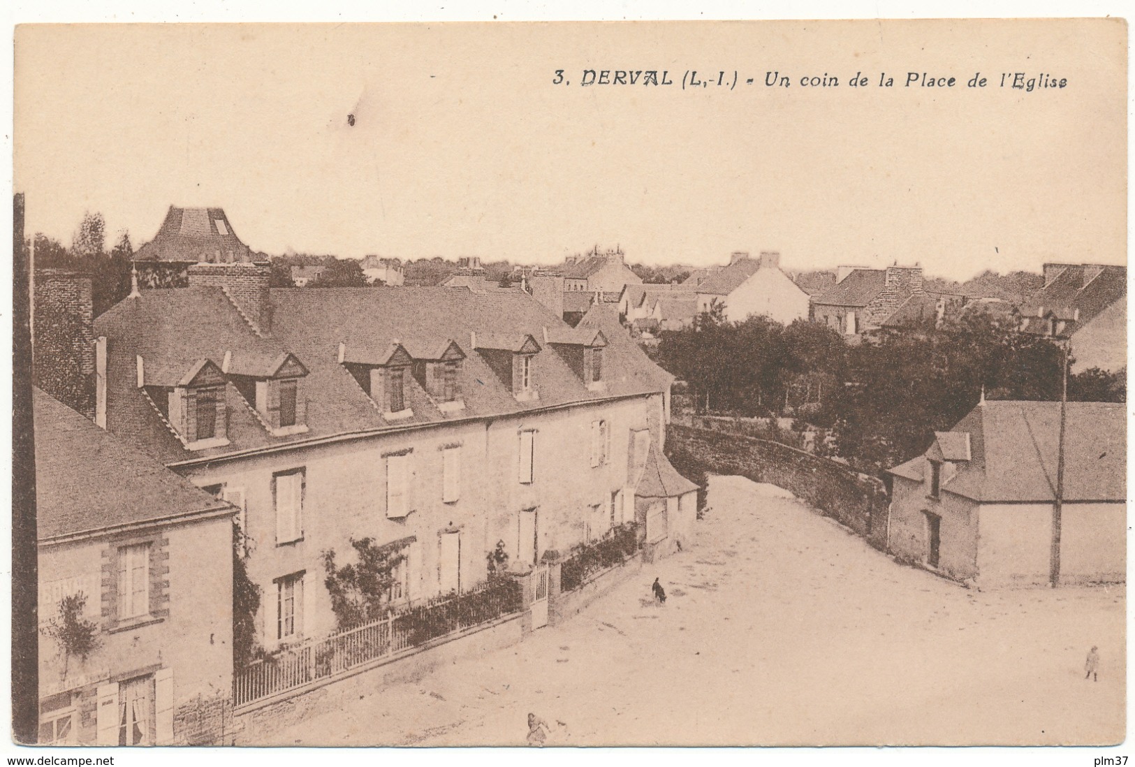 DERVAL - Coin De La Place De L'Eglise - Derval