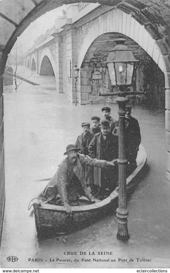 Thème    Navigation Fluviale .Péniche Écluse.Bac   75013 Inondations Passeur Pont De Tolbiac       (voir Scan) - Houseboats