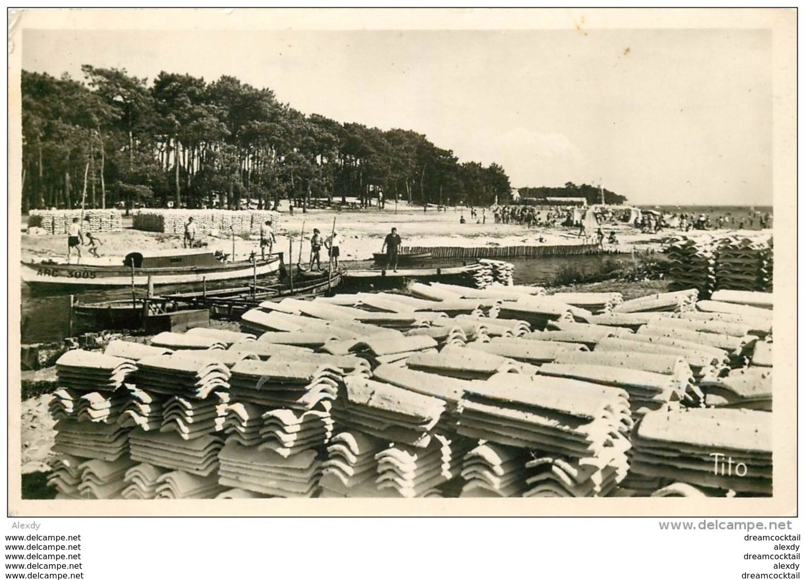 Photo Cpsm Cpm 33 ANDERNOS-LES-BAINS. Les Collecteur Plage Du Falgouet 1951 - Andernos-les-Bains