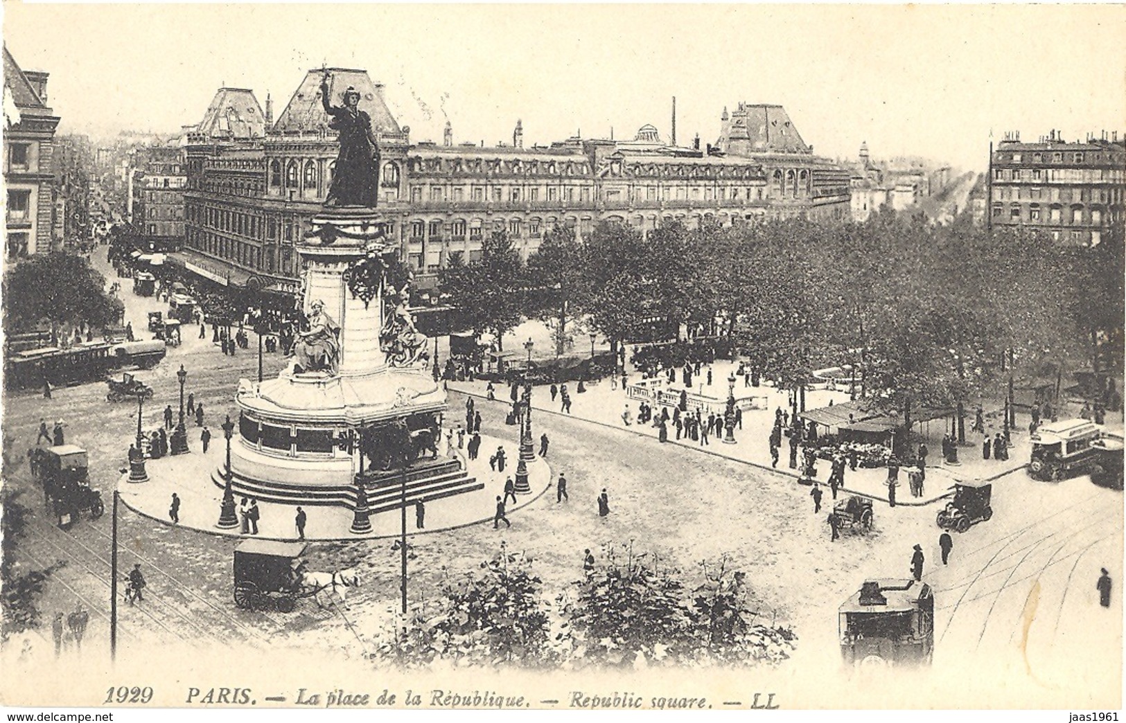 FRANCE. POSTCARD PARIS. REPUBLIC SQUARE. - Plazas