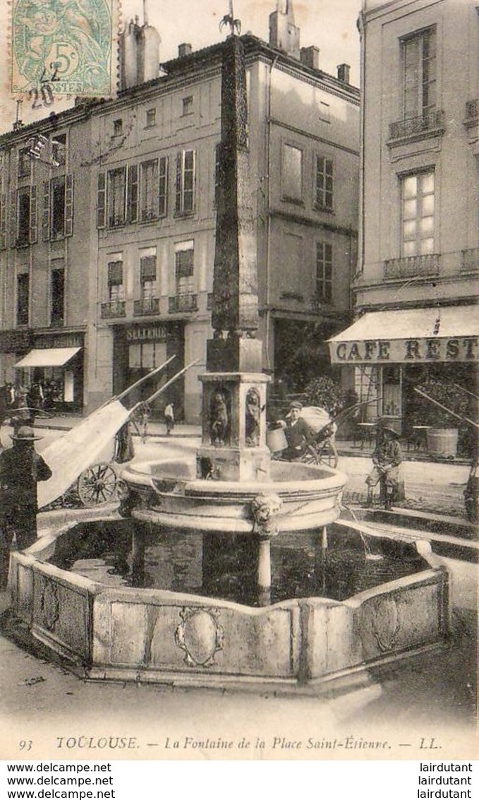 D31  TOULOUSE  La Fontaine De La Place Saint- Etienne  ... - Toulouse