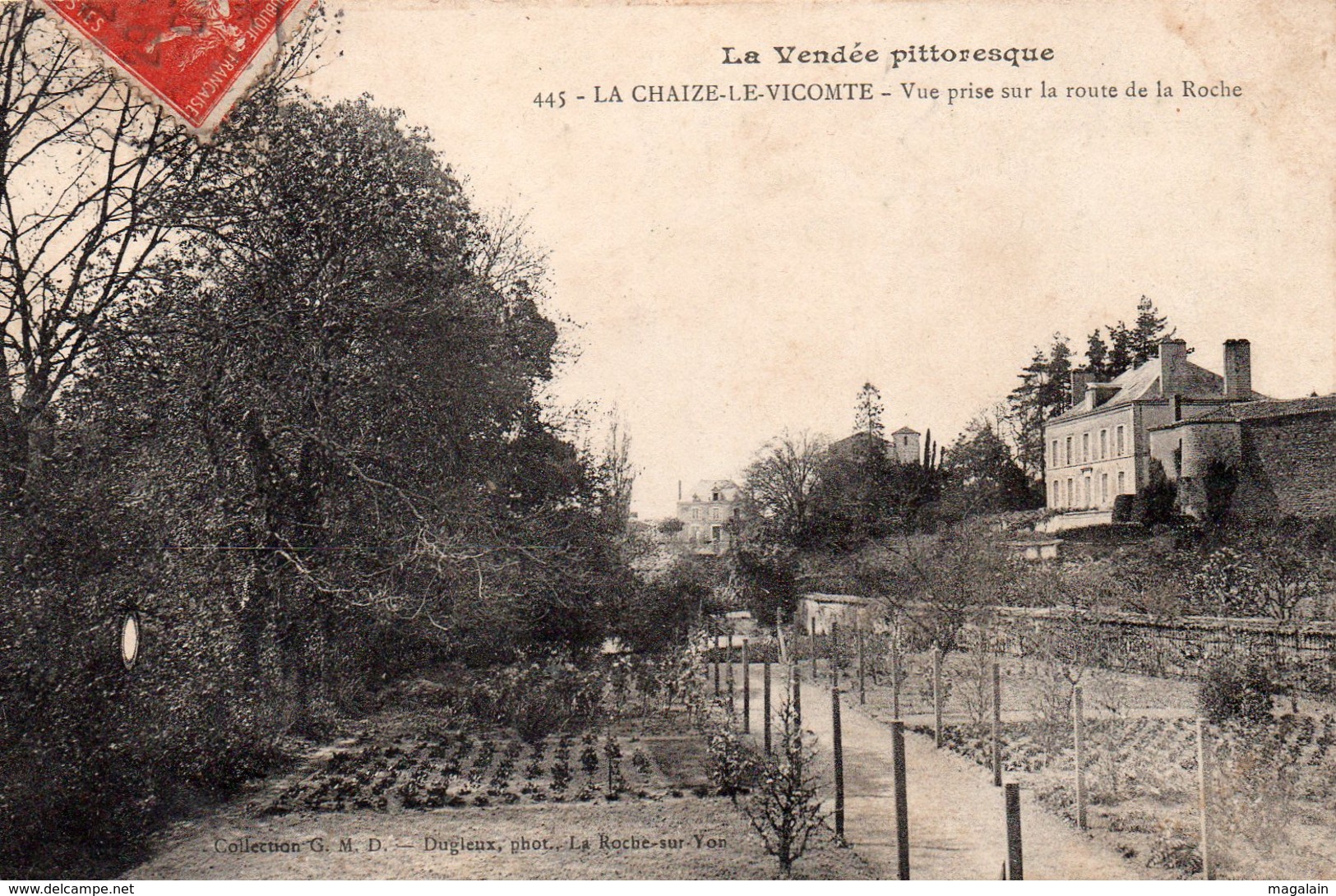 La Chaize Le Vicomte : Vue Prise Sur La Route De La Roche - La Chaize Le Vicomte