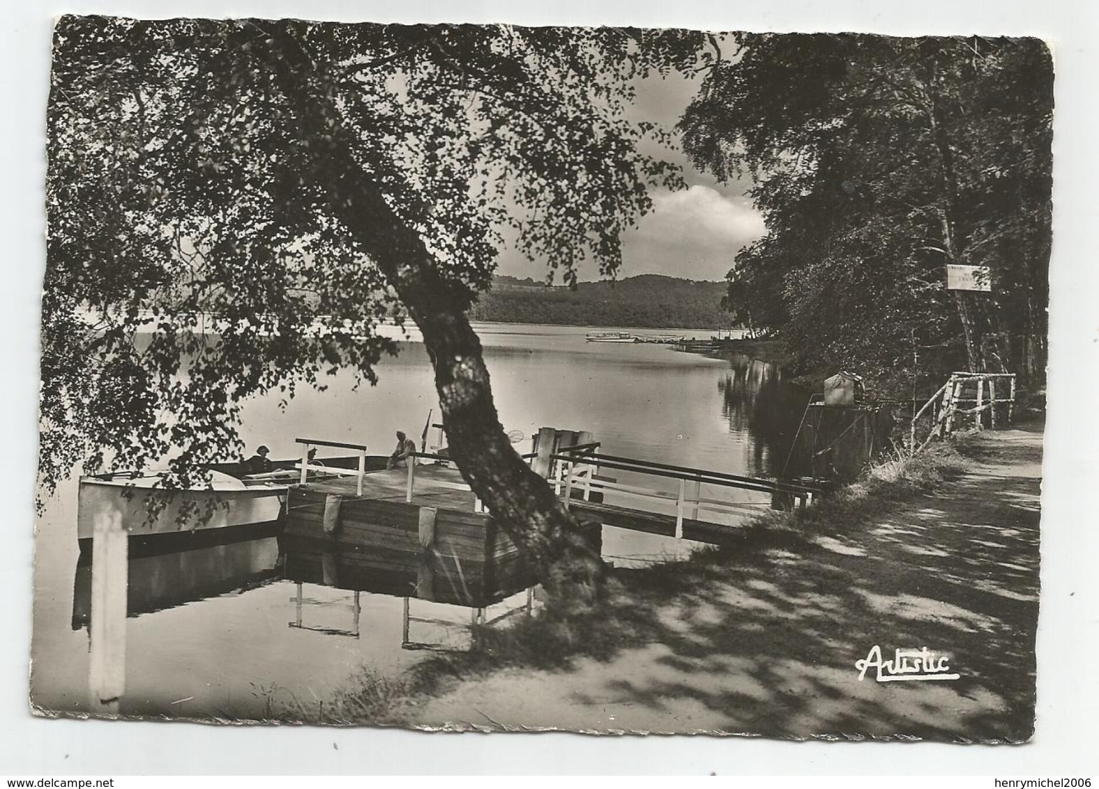 58 Nièvre Lac Des Settons Le Bateau Vous Attend Le Morvan Pittoresque  Ed Artistic - Autres & Non Classés