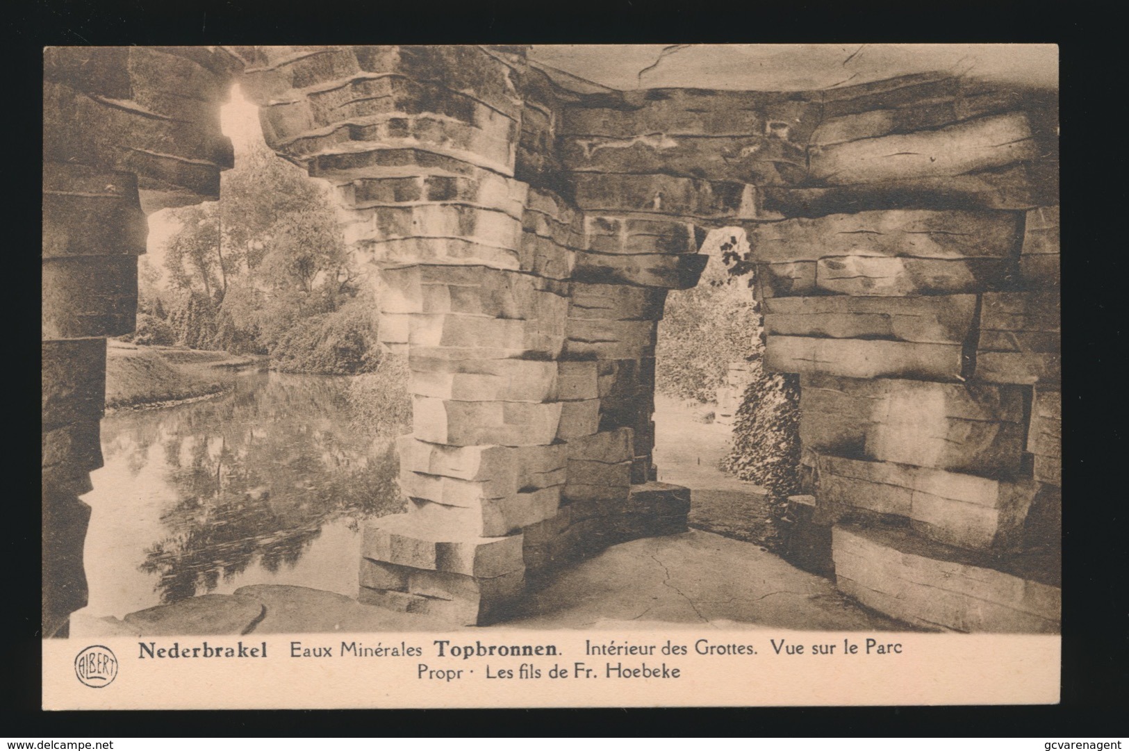 NEDERBRAKEL -  TOPBRONNEN - INTERIEURE DES GROTTES - Brakel