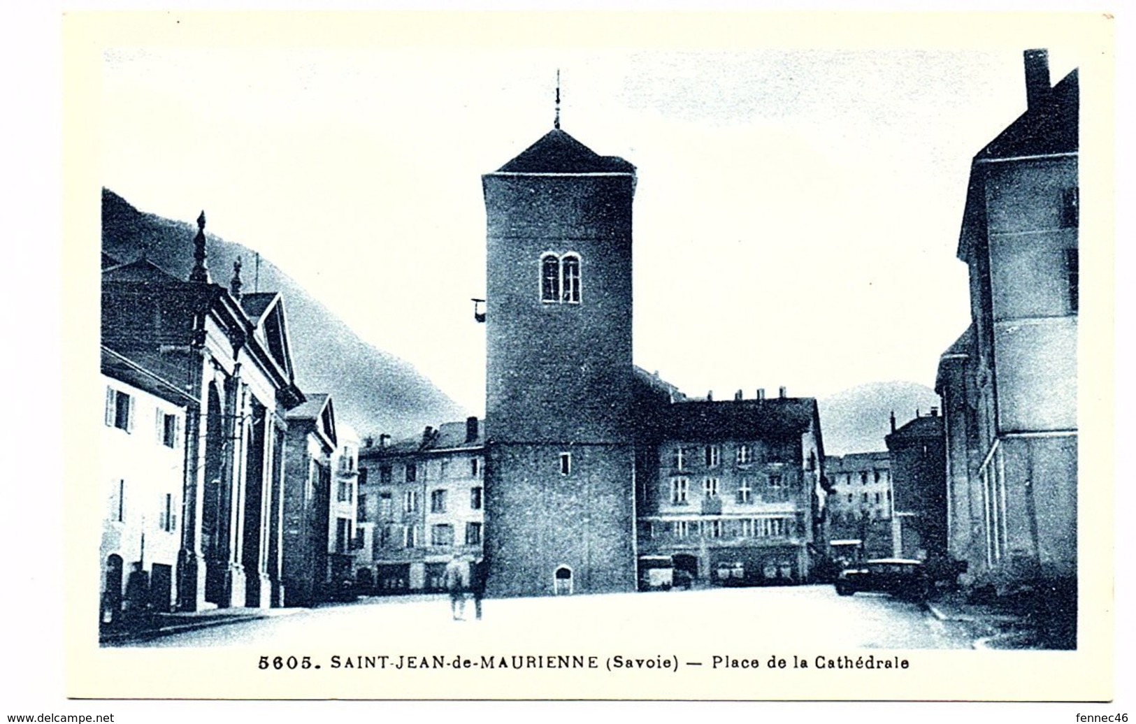 73 - SAINT JEAN De MAURIENNE - Place De La Cathédrale  (Z101) - Saint Jean De Maurienne