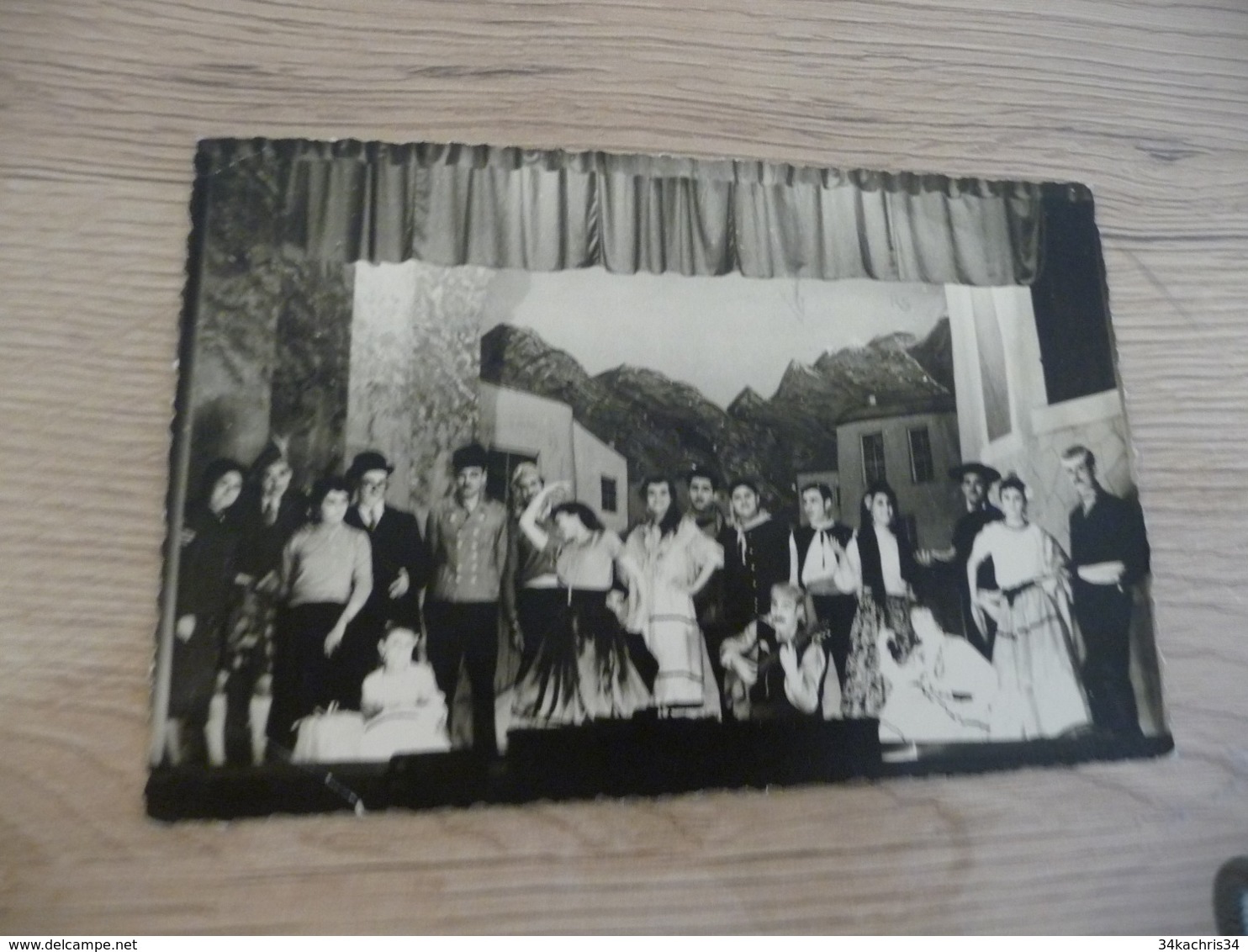 Carte Photo 30 Gard Foyer De Saint Jean Du Gard 1958 Troupe Théâtre Personnes Identifiées Au Dos - Saint-Jean-du-Gard