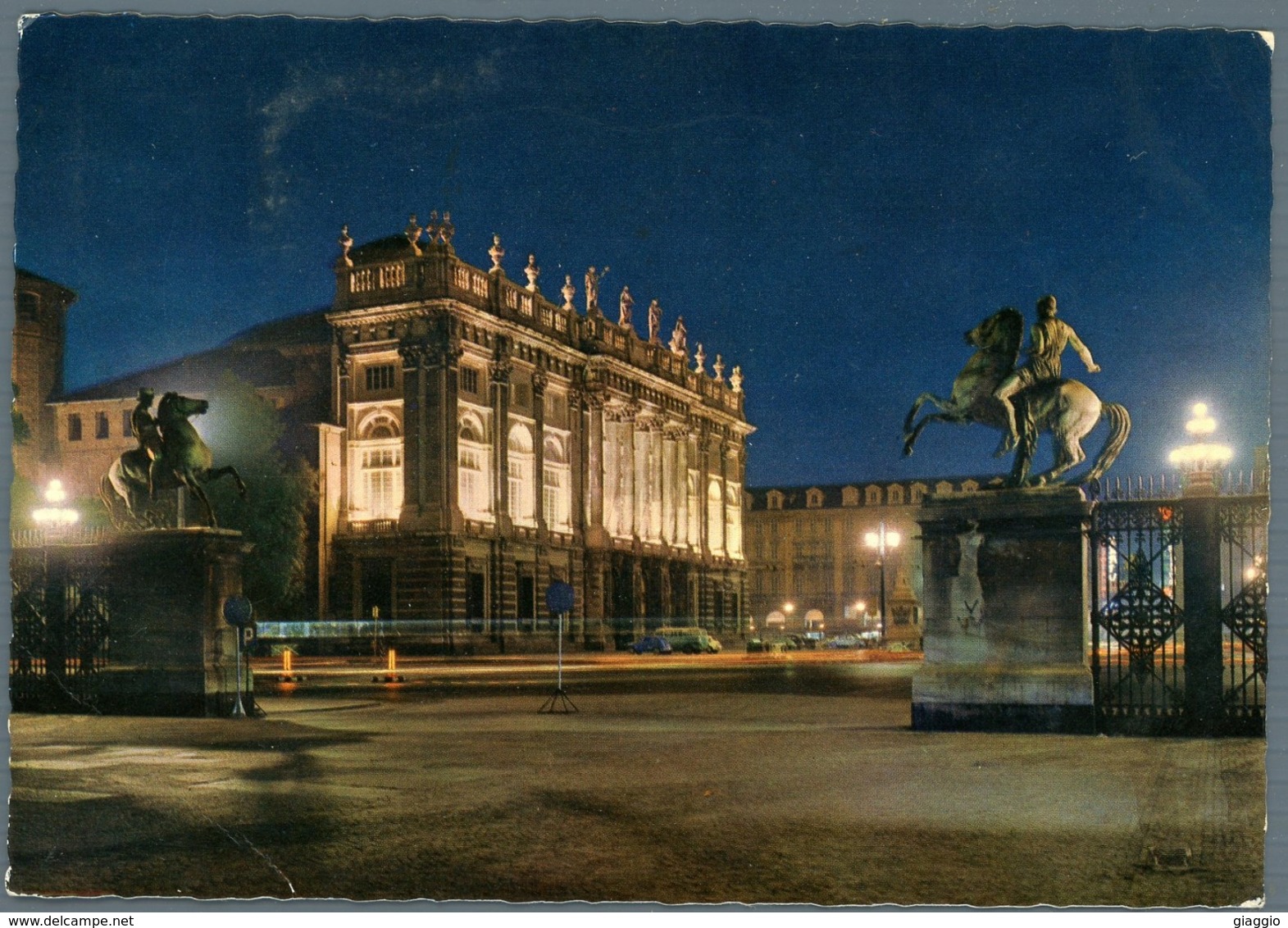 °°° Cartolina - Torino Di Notte Piazza Castello E Palazzo Madama Viaggiata °°° - Places