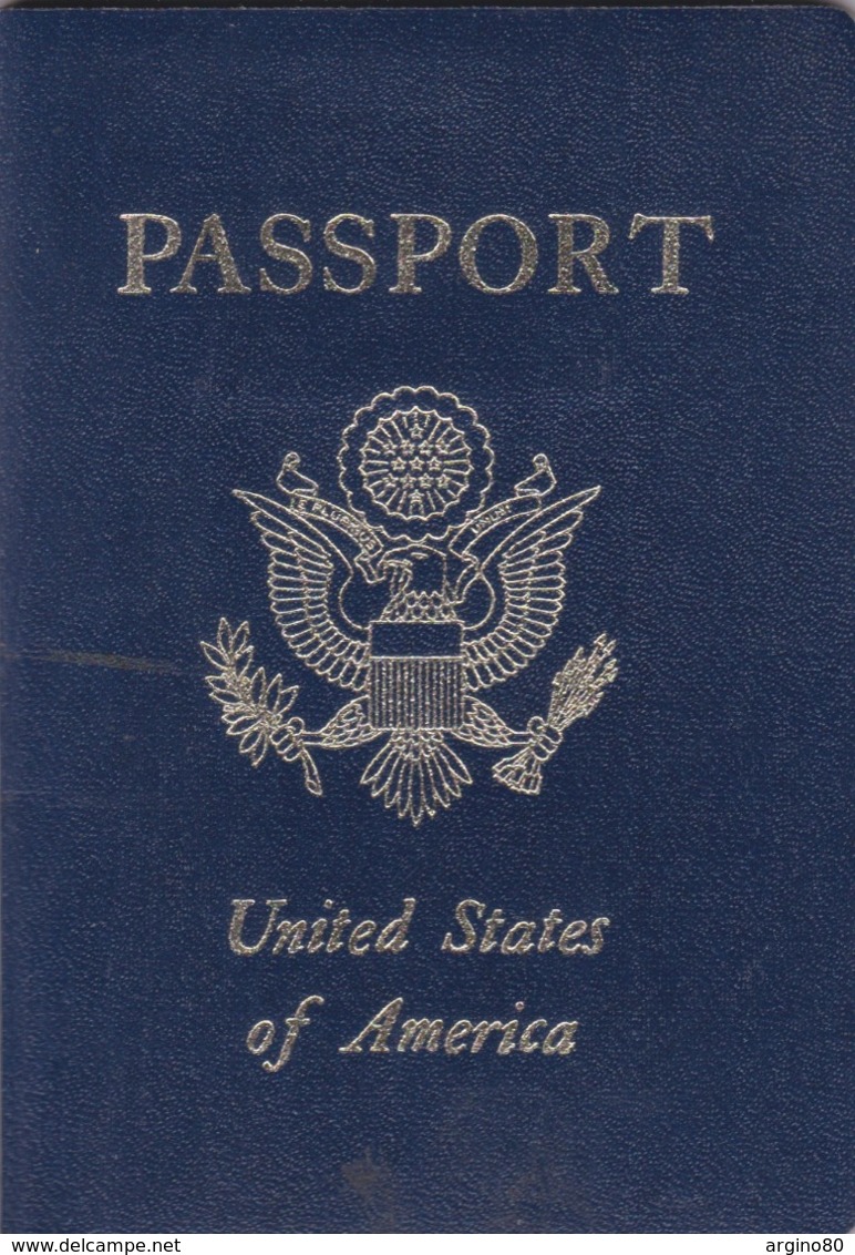 USA UNITED STATES OF AMERICA 1994 BIOMETRIC PASSPORT ARMENIAN CITIZEN FROM EGYPT - Documentos Históricos