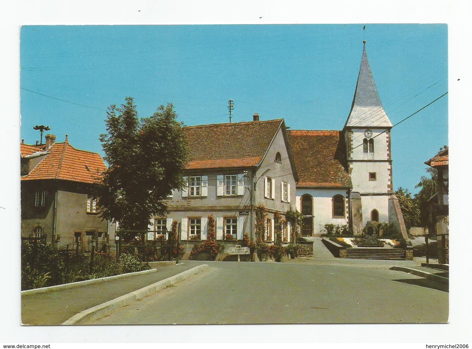 67 Bas Rhin - Eckwersheim église Monument Aux Morts Et école - Sonstige & Ohne Zuordnung