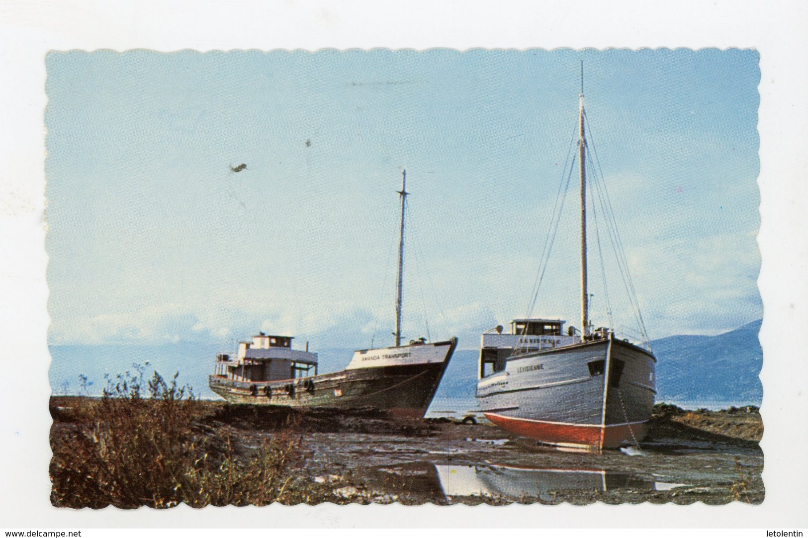 CPSM:  ILE-AUX COUDRES - L'ARMADA TRANSPORT ET LA LÉVISIENNE, GOELETTES ECHOÉES AU CAP-À-LA-BRANCHE (VOITURES D'EAU)- - Pêche