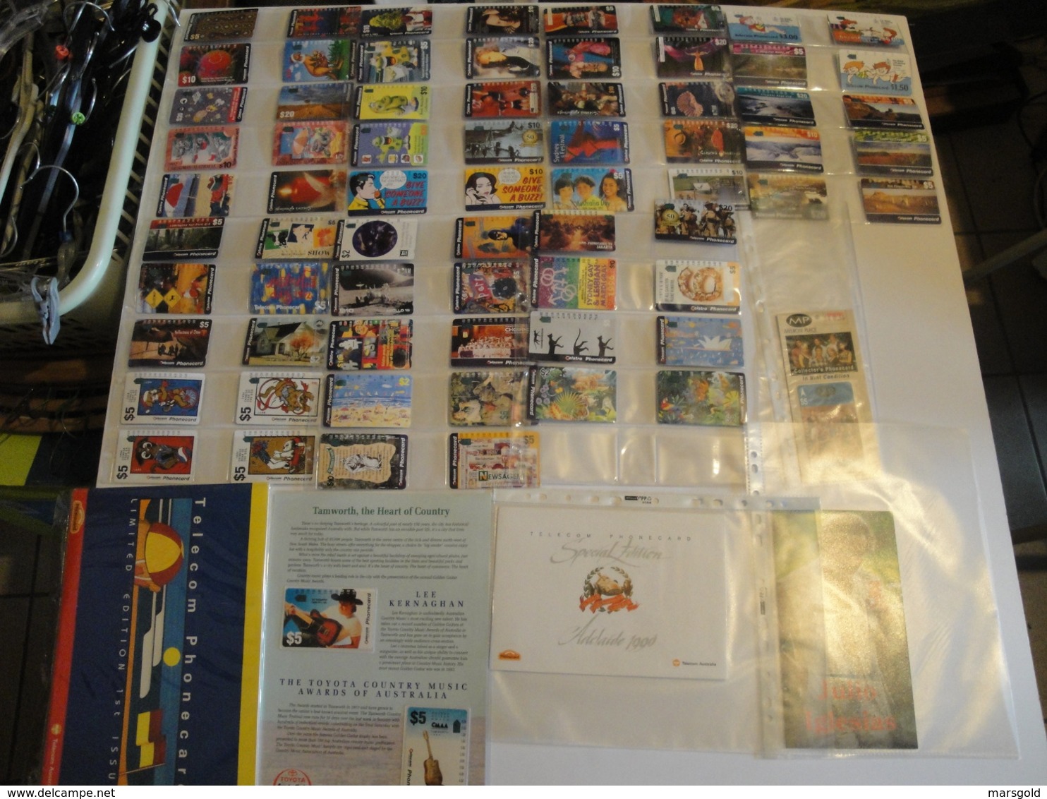 633 Phonecards From Australia - All Different - Australie