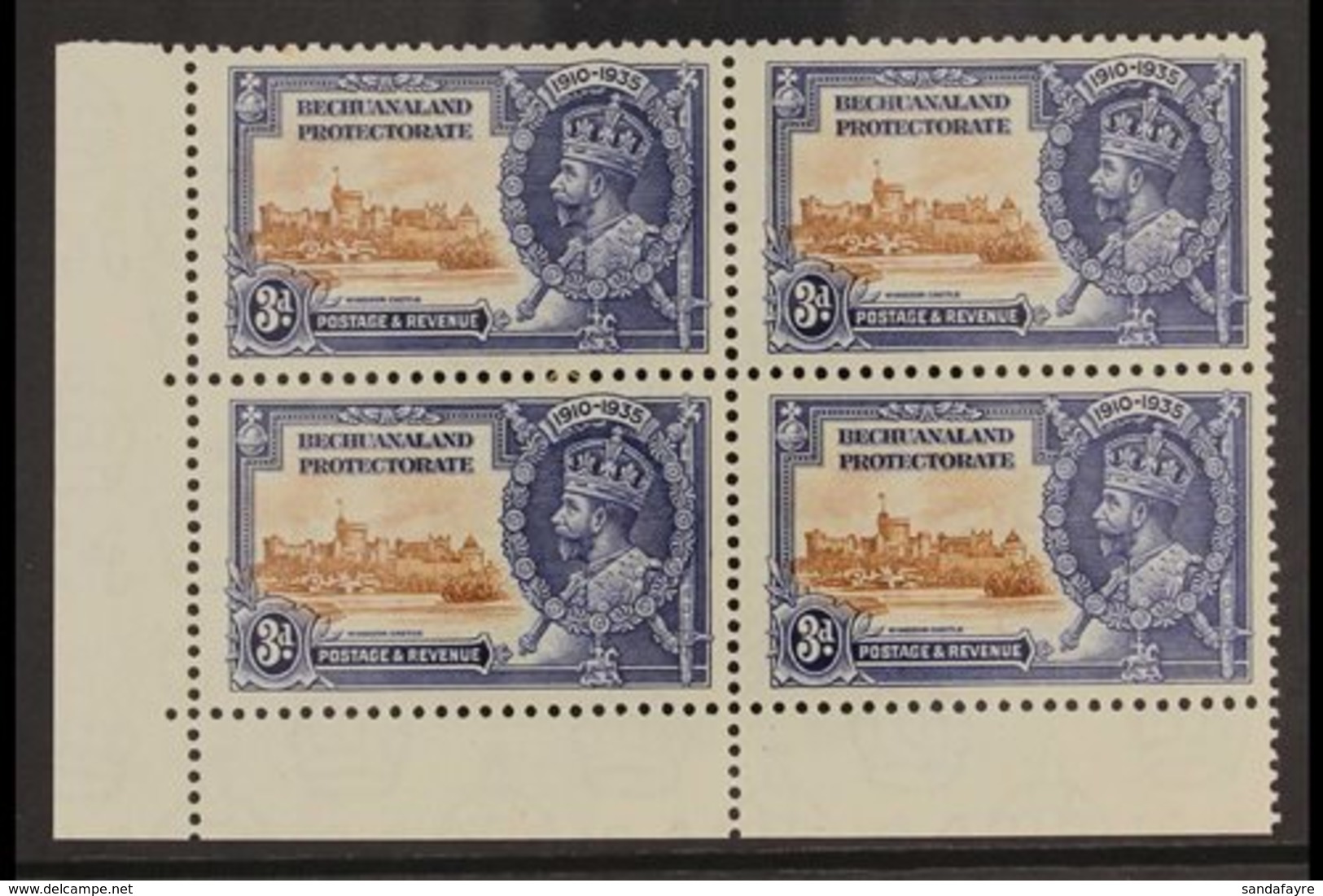 1935 SILVER JUBILEE VARIETY 3d Brown & Deep Blue Corner BLOCK OF 4 Bearing "EXTRA FLAGSTAFF" Variety, SG 113/113a, Fine  - Altri & Non Classificati