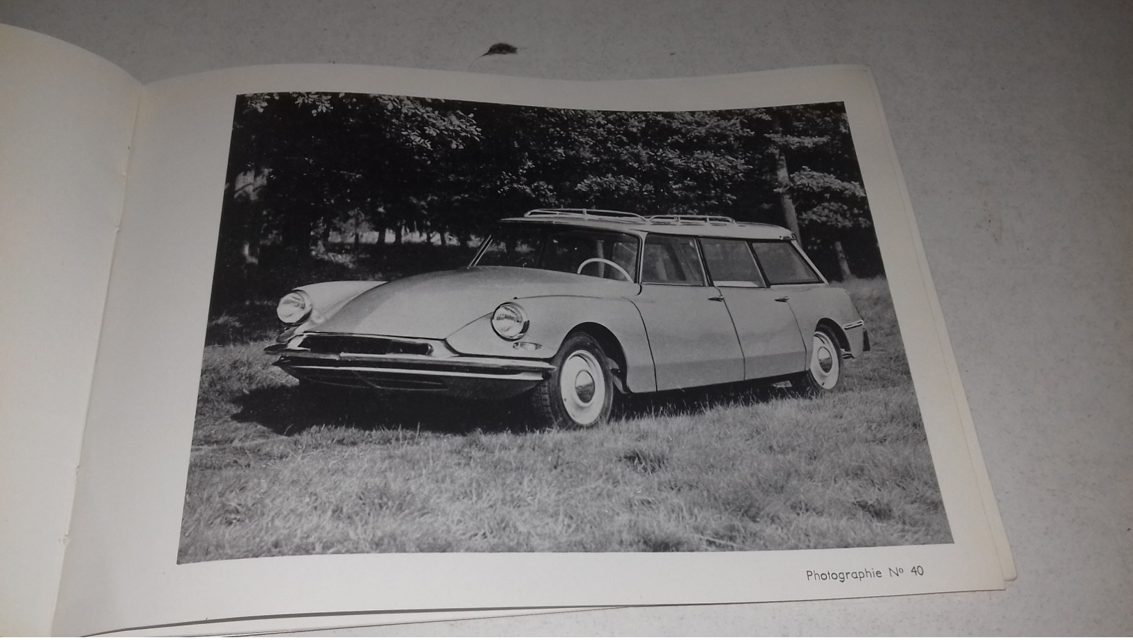 Photothèque Citroën Ds (47 Photos) - Advertising