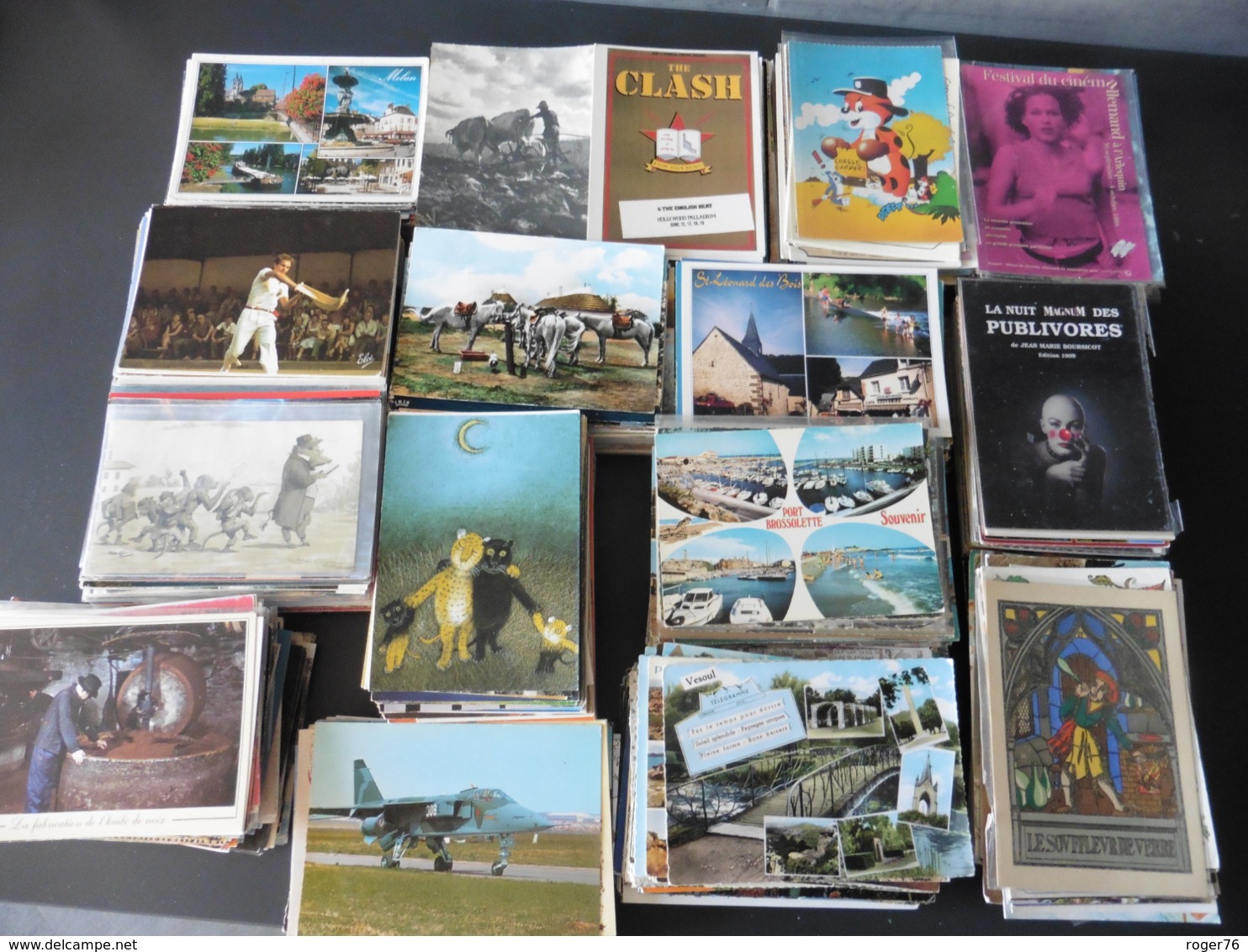 LOT  DE  3500  CARTES  POSTALES   DE  FRANCE   A  TRIER - 500 CP Min.