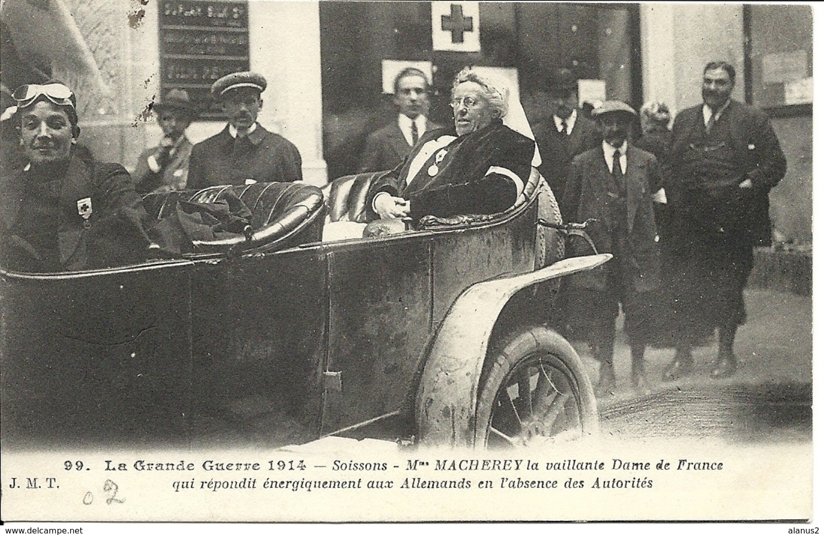 SOISSONS ( 02 ) - Guerre De 1914 - Mme Macherey, Vaillante Dame De France. - Soissons