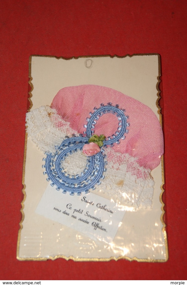 Cpa SAINTE-CATHERINE ( 9 ) -fantaisie ,  Bonnet   Tissu Et Dentelle , Noeud Bleu - Mujeres