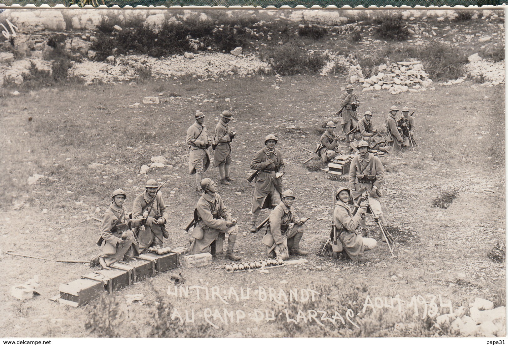 Groupe De Militaires Au Tir Au Brand Au Camp Du Larzac  En 1934 - Carte Photo - Manoeuvres