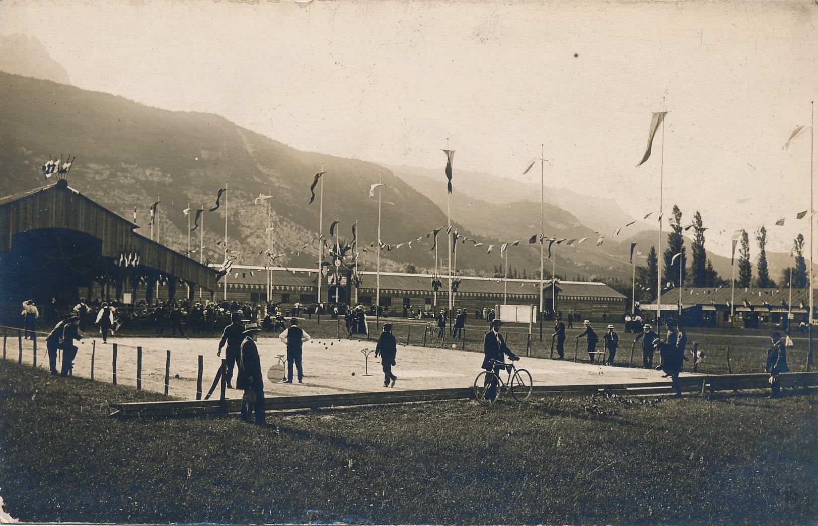 I134 - 38 - GRENOBLE - Isère - Carte Photo - Le Boulodrome - Concours De Boules Lyonnaise - Grenoble