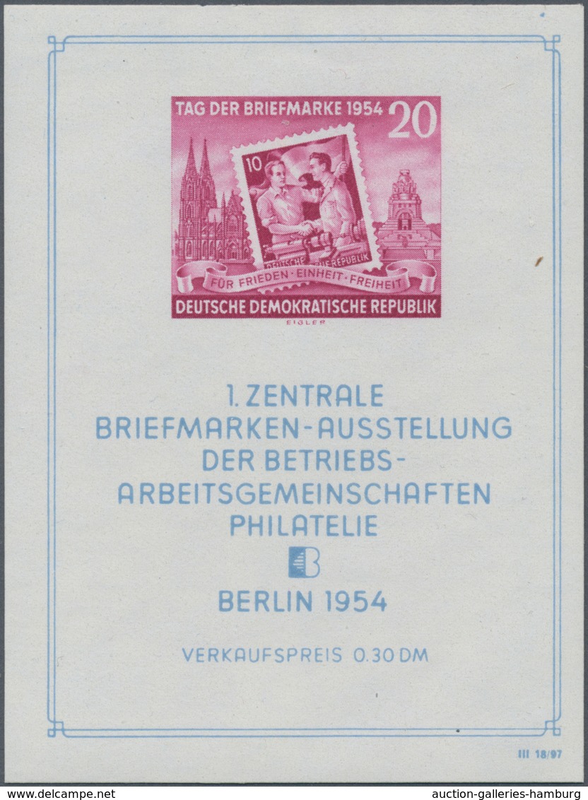 DDR: 1954, Block „Tag Der Marke 1954”, Mit Abart „Punkt über Rechten Blockeinfassungslinie”, In Post - Unused Stamps