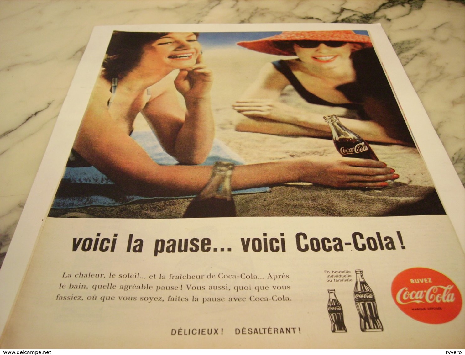 ANCIENNE PUBLICITE VOICI LA PAUSE PLAGE COCA COLA 1960 - Afiches Publicitarios