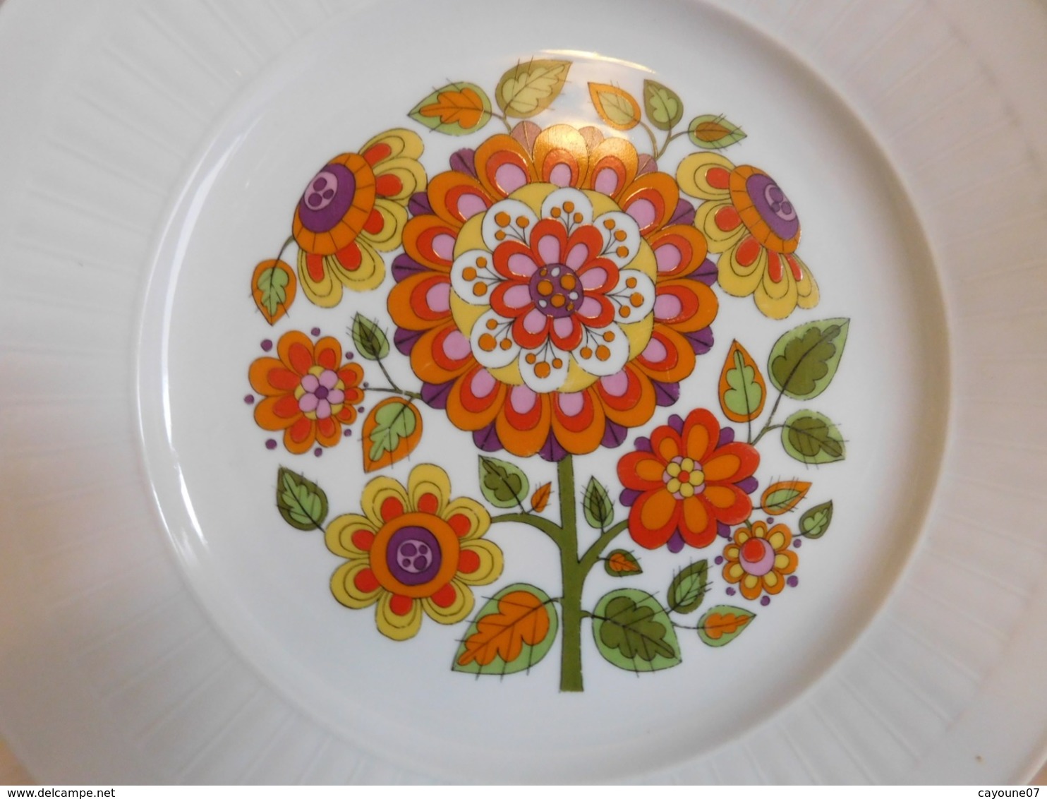 Plat de service rond porcelaine Seltmann Weiden  Bavaria  seventies orange