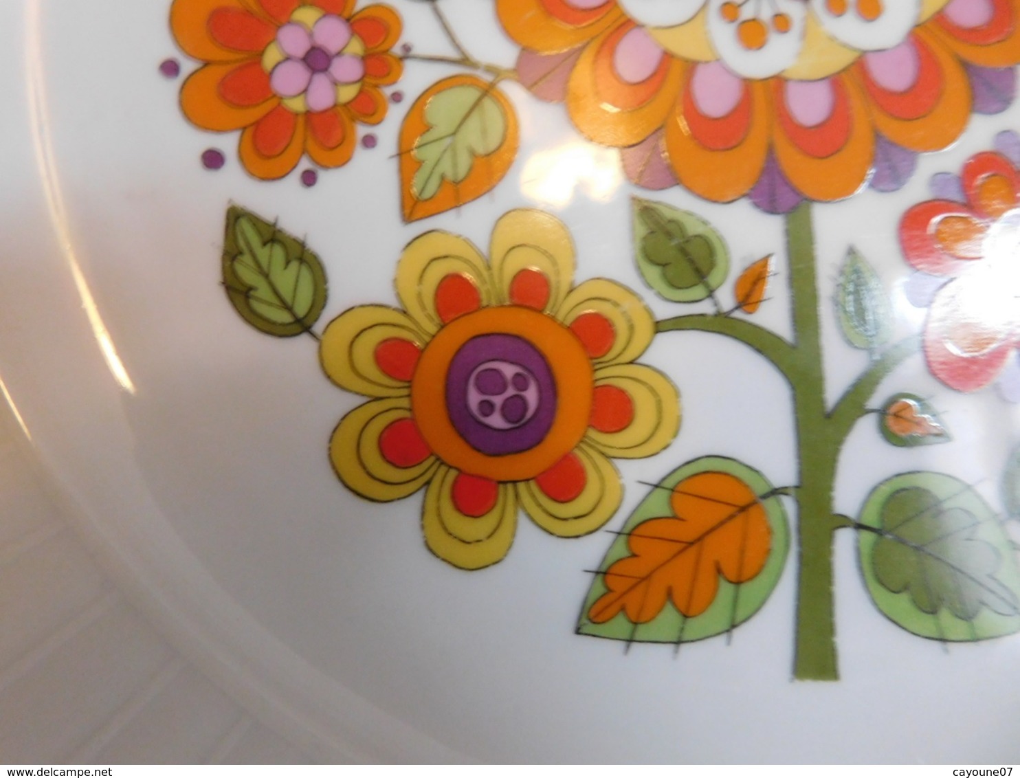 Plat de service rond porcelaine Seltmann Weiden  Bavaria  seventies orange