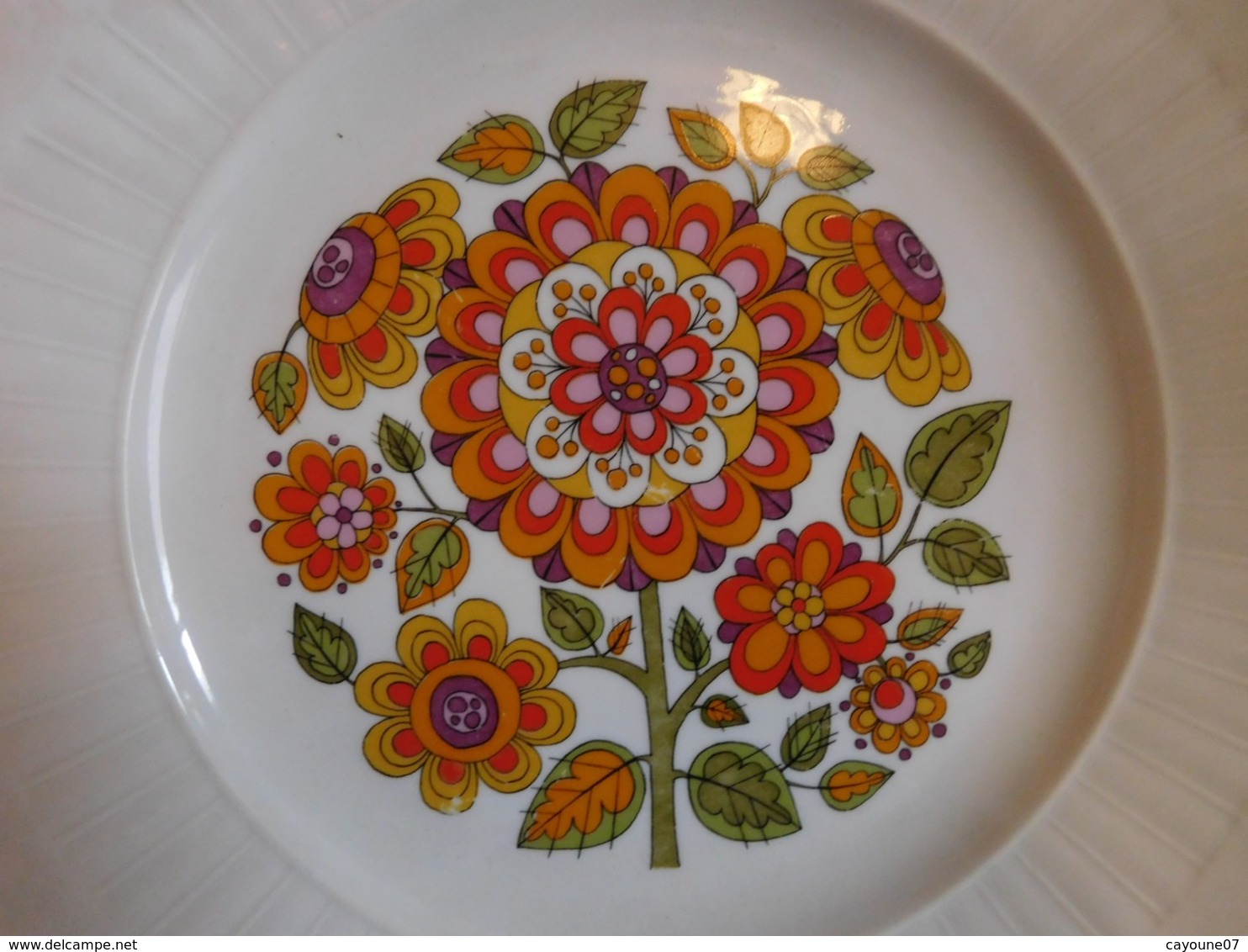 Plat rond de service porcelaine Seltmann Weiden Bavaria vintage seventies