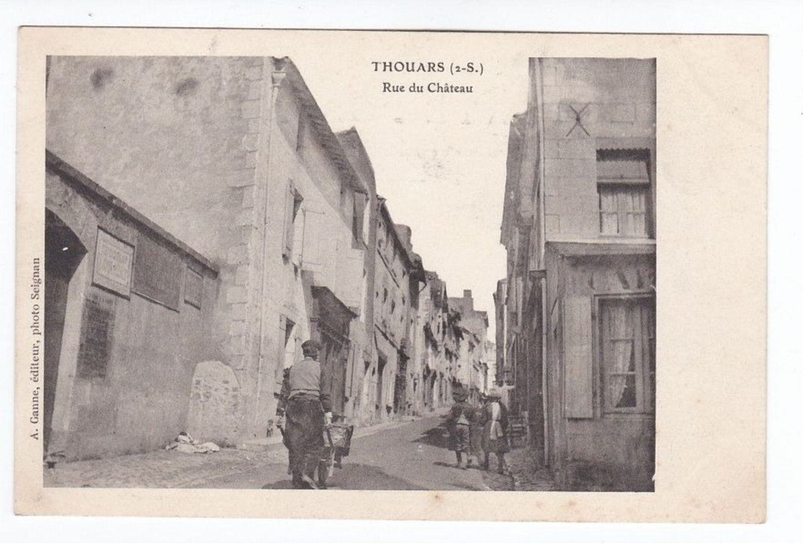 THOUARS Rue Du Chateau(carte Neuve) - Thouars