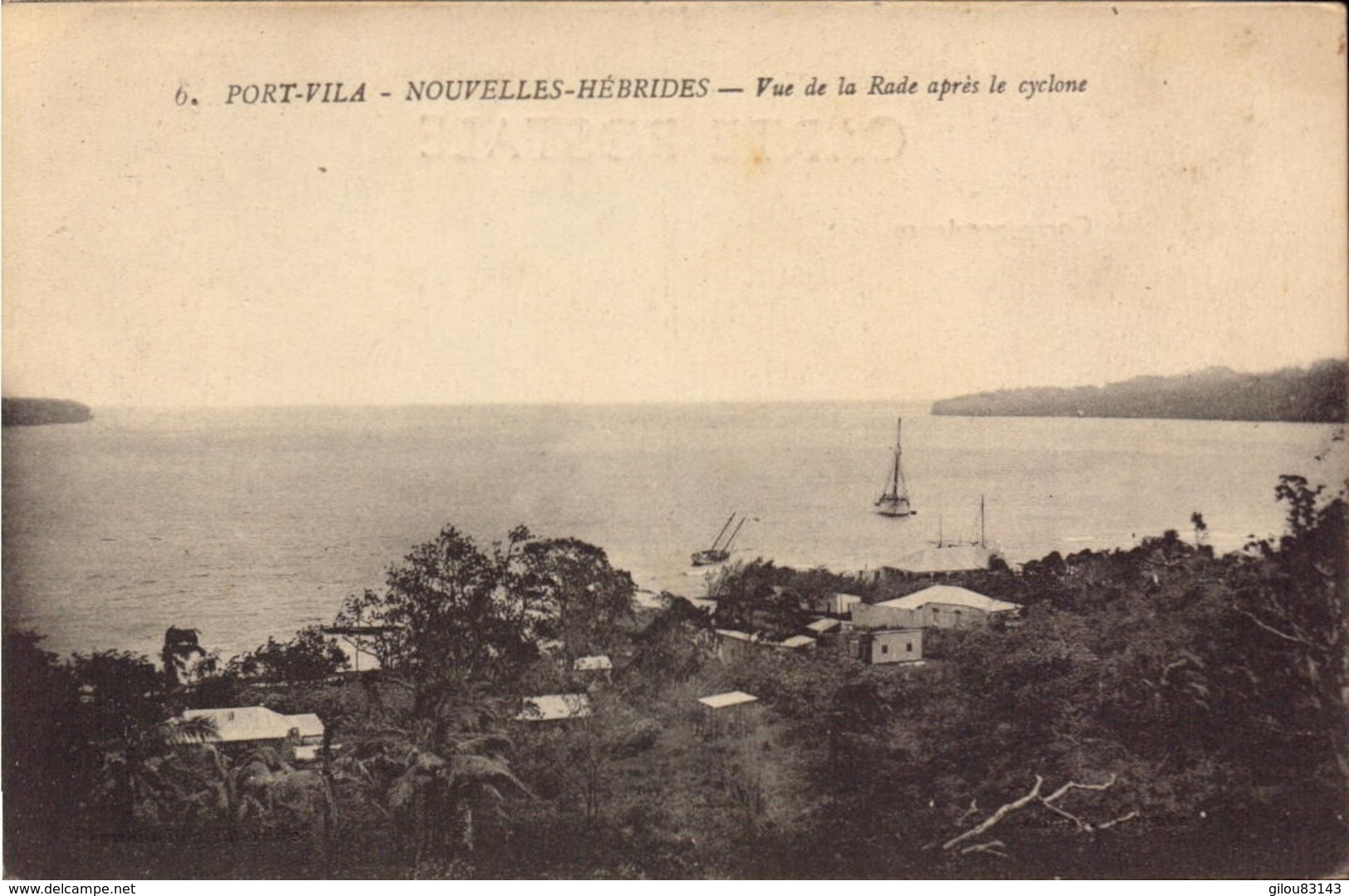 Nouvelles Hebrides, Port-Vila, Vue De La Rade Apres Le Cyclone       (bon Etat) - Vanuatu