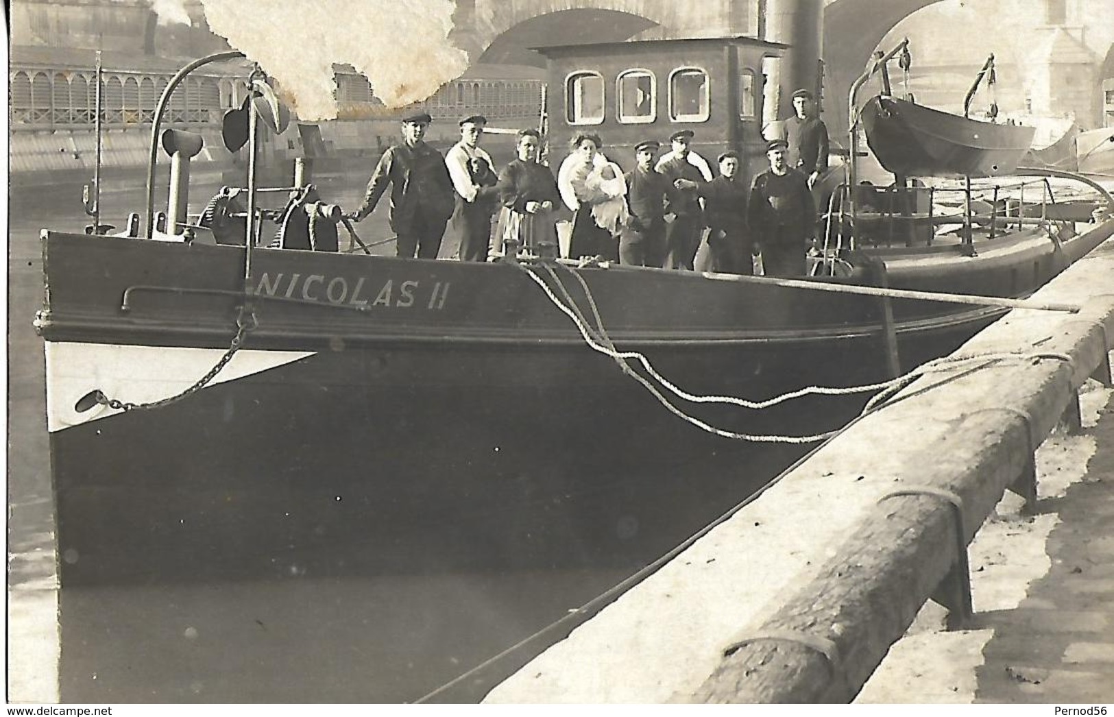 CPA Carte Photo Non Située Personnages Sur Le Bateu Le "NICOLAS II" - Fotografia