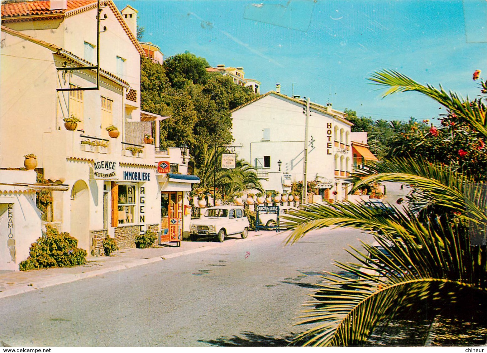 LE RAYOL DEVENTURE DE L'AGENCE IMMOBILIERE ET DE L'HOTEL - Rayol-Canadel-sur-Mer