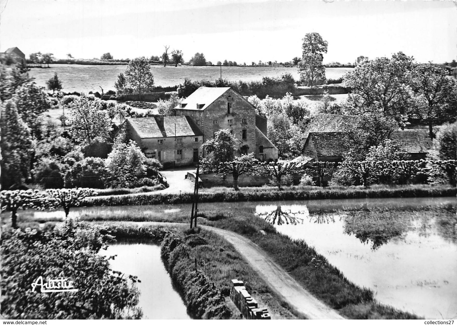 58-CHATILLON-EN-BAZOIS- VUE SUR LE MOULIN , PRISE DE LA TERRASSE DU CHATEAU - Chatillon En Bazois