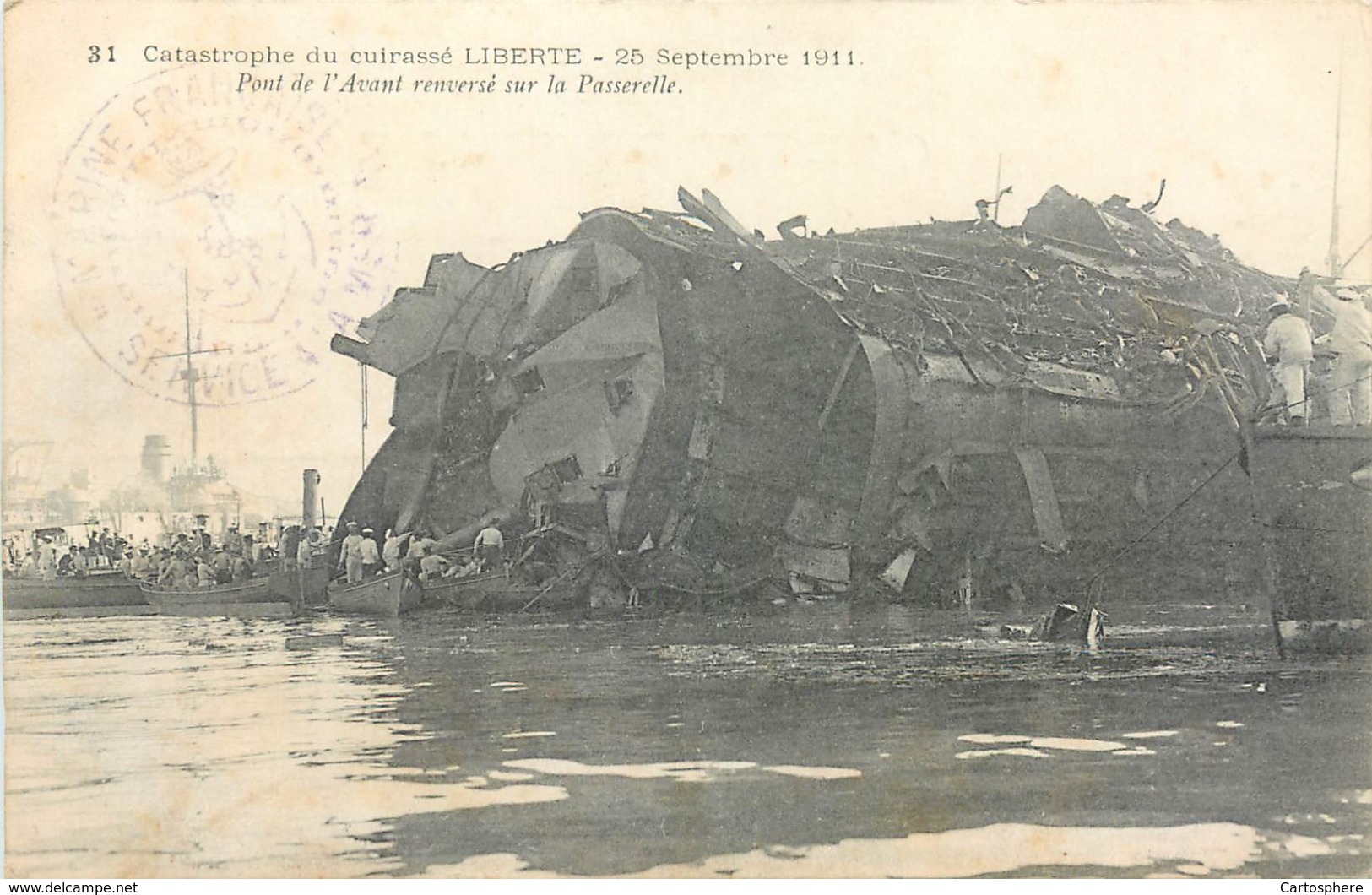 Lot 7 CPA Var Toulon Catastrophe du Cuirassé Liberté 1911 Secours Marine Française Commandant Rivière Explosion Epave