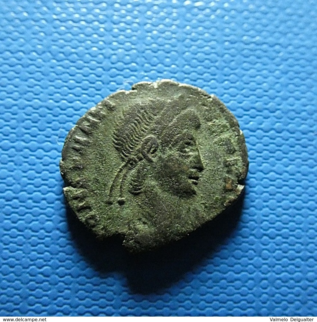 Roman Coin To Identify - Andere & Zonder Classificatie