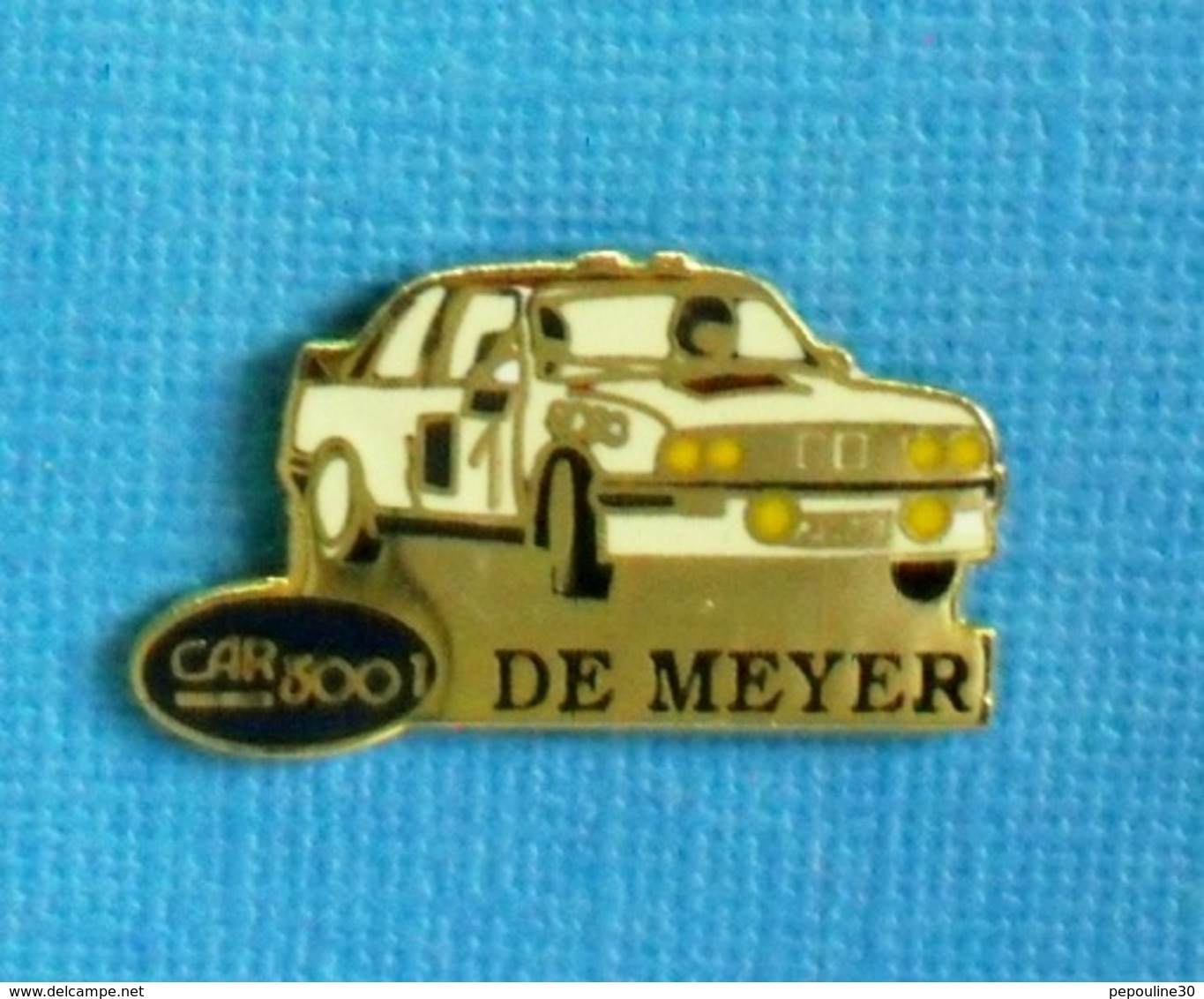 1 PIN'S //  ** BMW M3 RALLYE / DOMINIQUE DE MEYER / CAR 3001 **