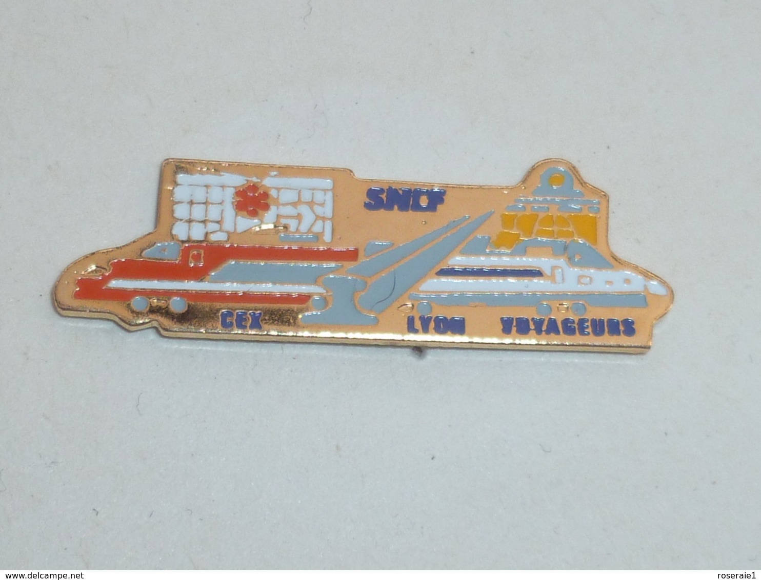 Pin's SNCF, CEX, LYON - VOYAGEURS - TGV