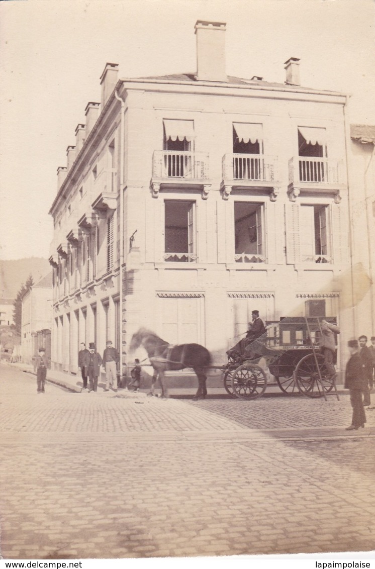 Photographie 88 Vosges  Remiremont Grande Rue Superbe Attelage Des Services De La Poste  1890 ( 191103) - Places