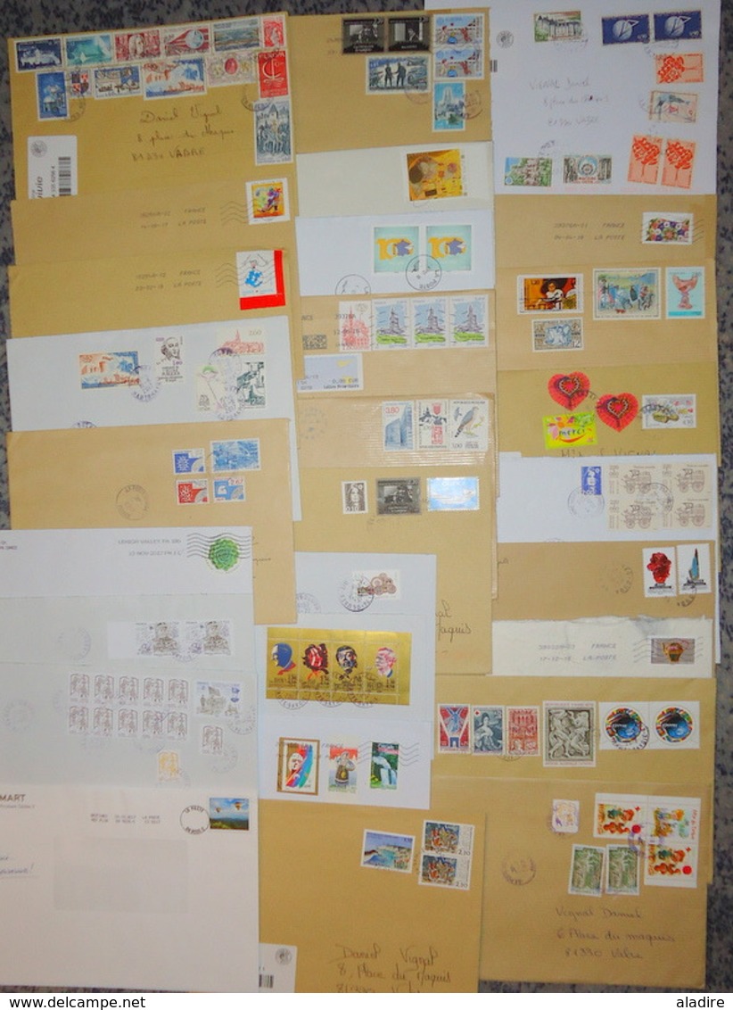 FRANCE - VRAC ENVELOPPES - COVERS - 1 KILO 150 Grammes /1150 Grammes Net/net Weight - 565 Timbres/stamps - 228 Envelop. - Vrac (max 999 Timbres)