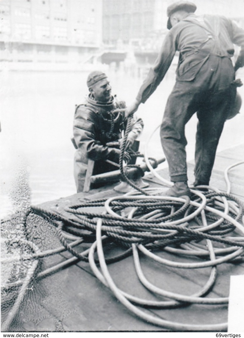 SCAPHANDRIERS "PIEDS LOURDS", Contrôle De La Ligne De Vie, Reproduction - Métiers