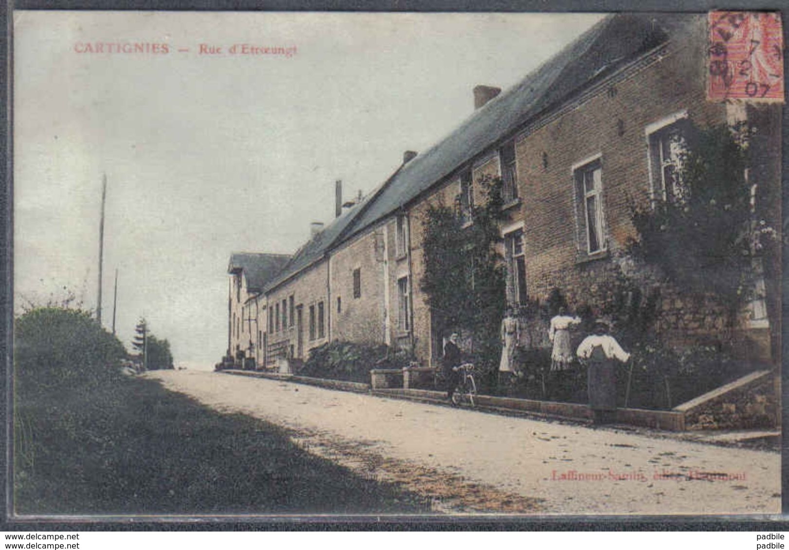 Carte Postale 59. Cartignies  Rue D'Etroeungt  Trés Beau Plan - Autres & Non Classés